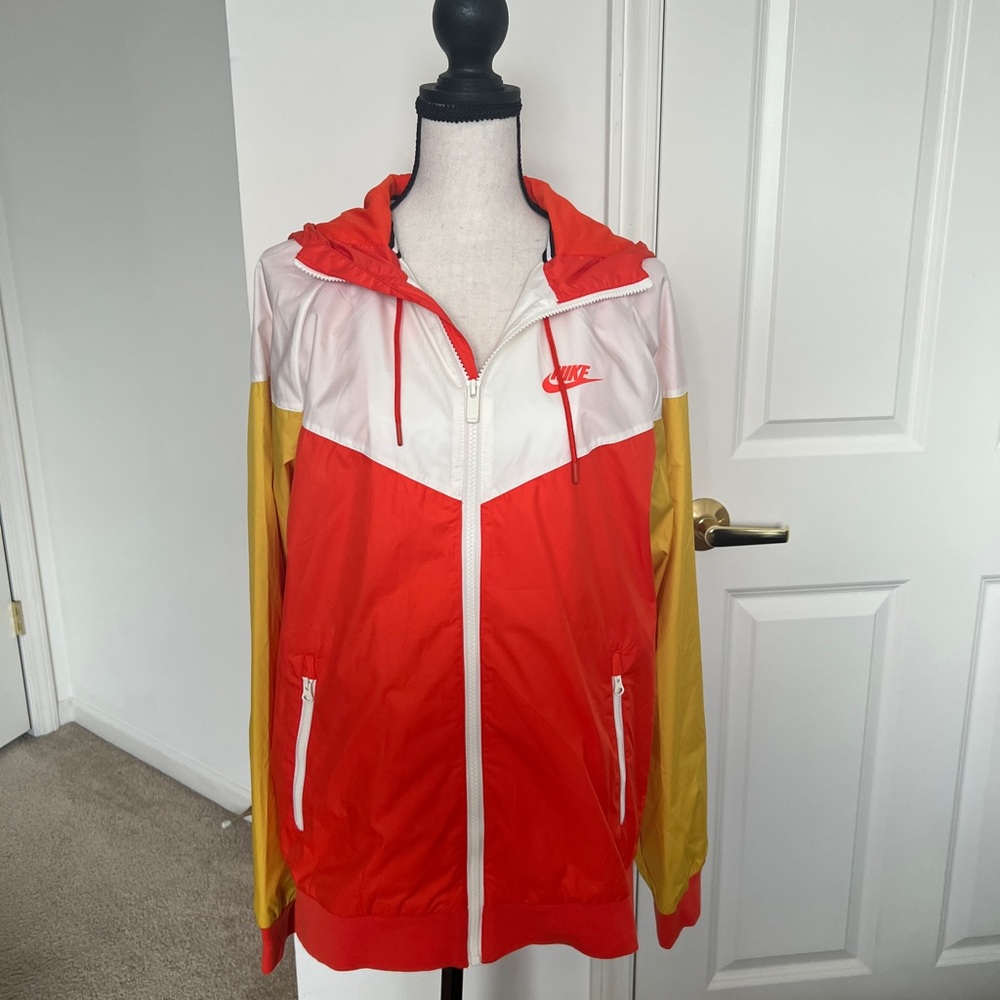 Nike Hooded Jacket - Picture 3 of 9